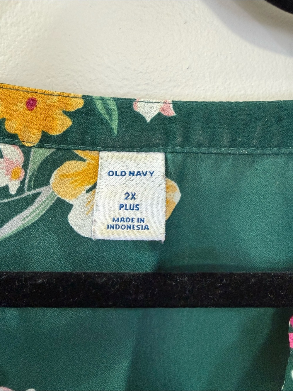 EUC Old Navy Long Sleeve Georgette Swing Blouse, Size 2X (20/22), Green Floral - Picture 3 of 5
